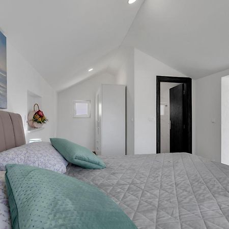 Kuca Za Odmor Lemon Tree Makarska Apartamento Exterior foto