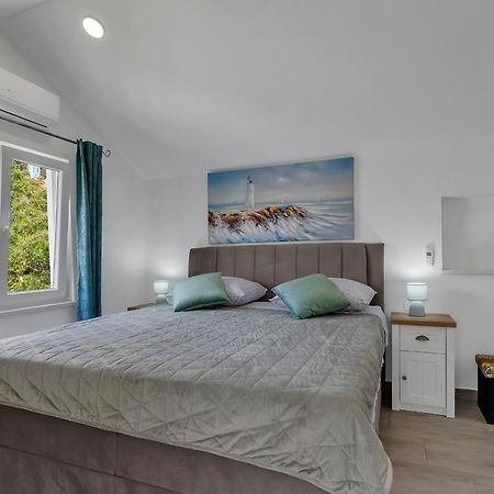 Kuca Za Odmor Lemon Tree Makarska Apartamento Exterior foto