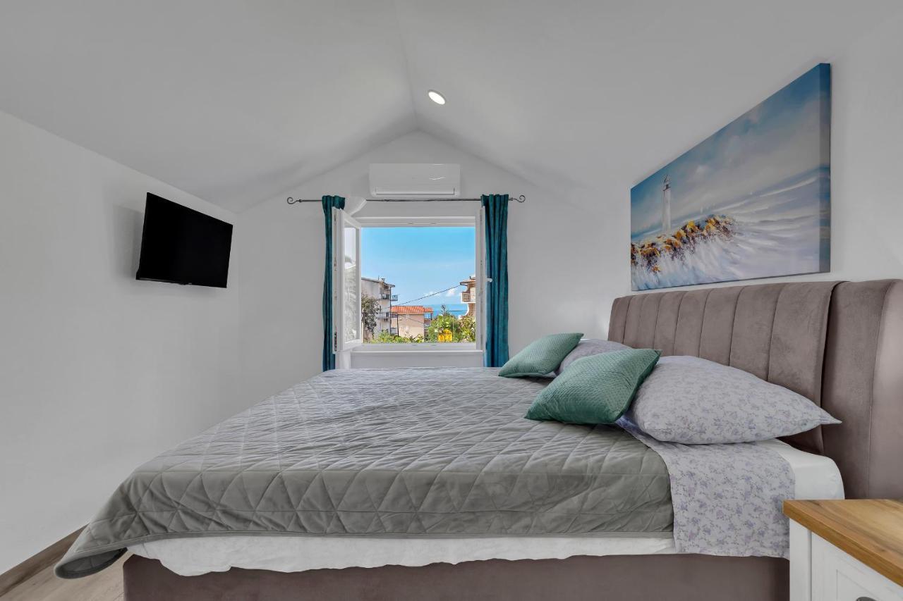Kuca Za Odmor Lemon Tree Makarska Apartamento Exterior foto