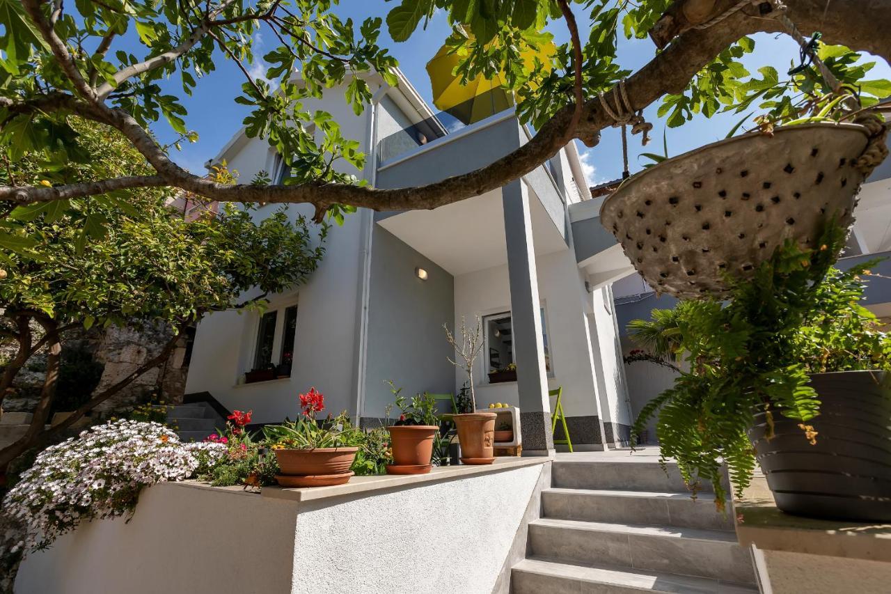 Kuca Za Odmor Lemon Tree Makarska Apartamento Exterior foto