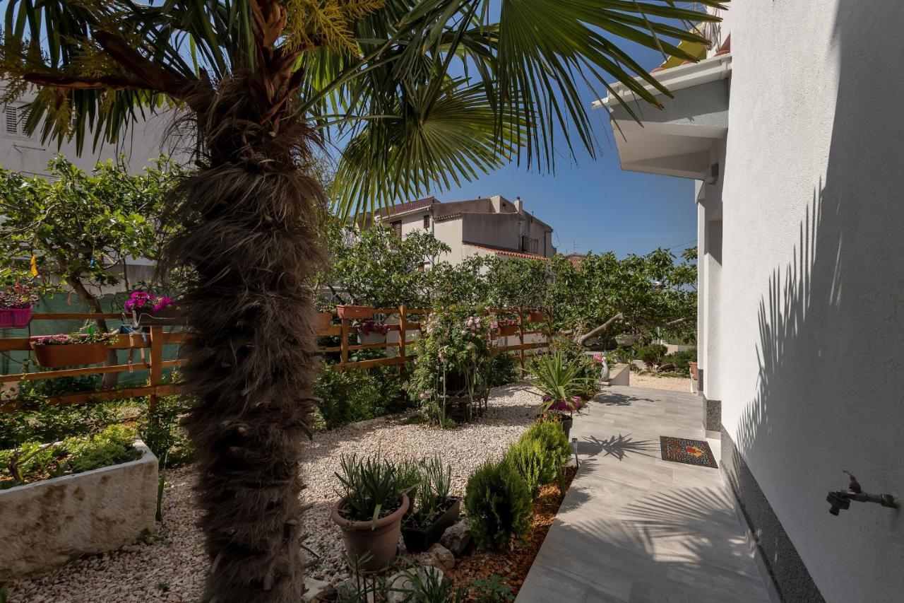 Kuca Za Odmor Lemon Tree Makarska Apartamento Exterior foto