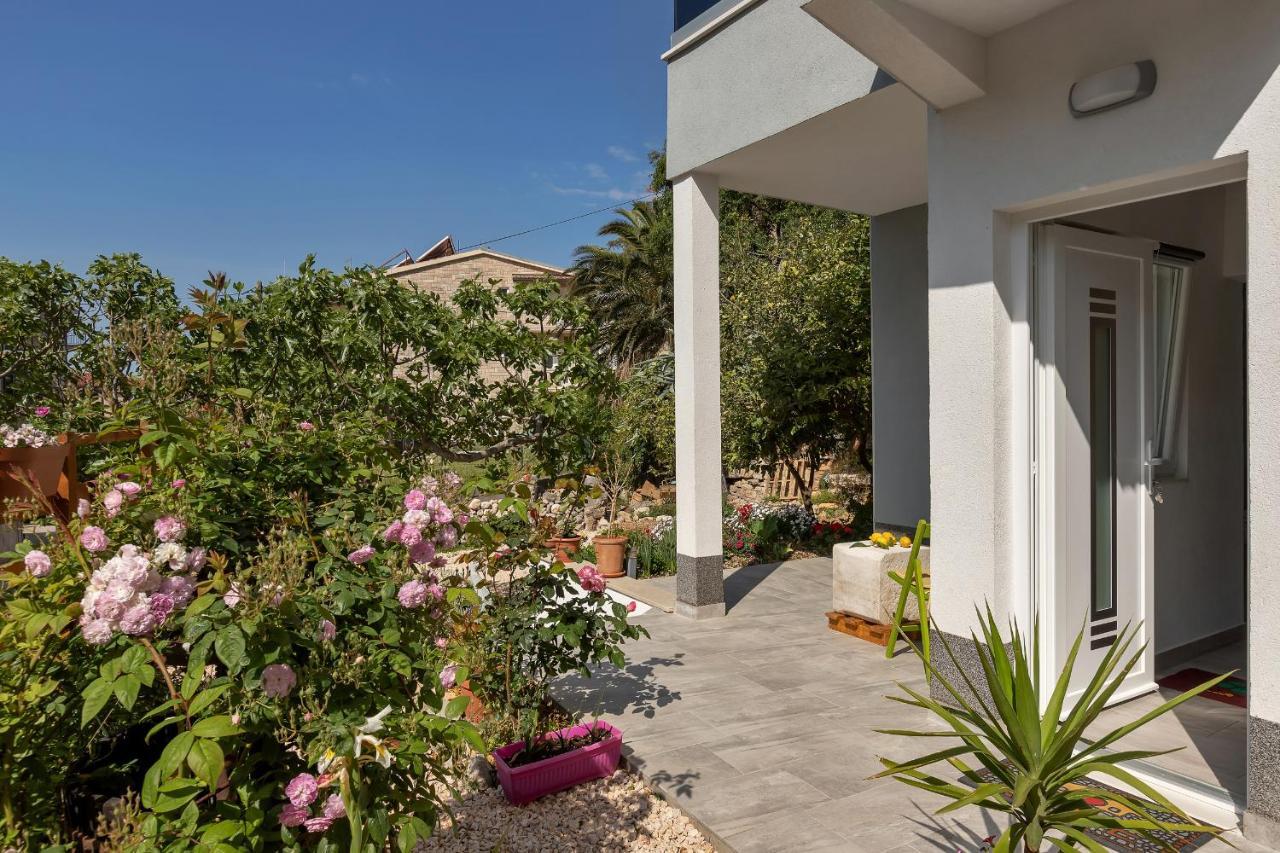Kuca Za Odmor Lemon Tree Makarska Apartamento Exterior foto